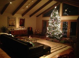 5825 SW Patton Rd, Portland, OR 97221