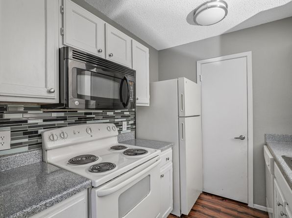 2106 N Highway 175 #2051