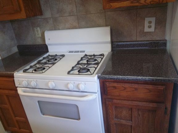 5th image of 214 Mesa Dr