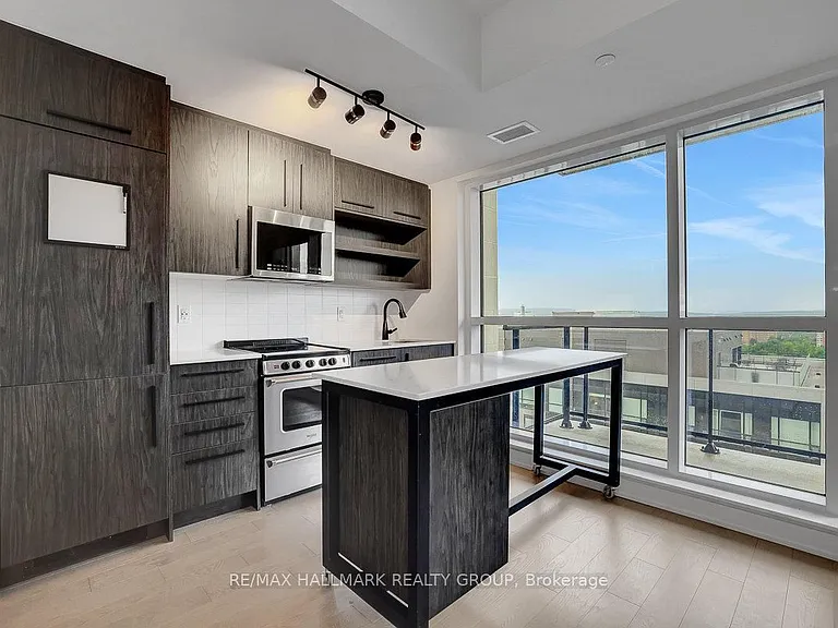 560 Rideau St #1106 — Photo 8