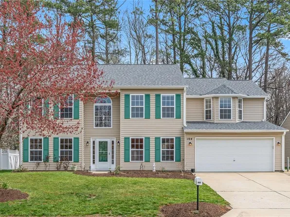104 Bill Sours Drive, Yorktown, VA 23693