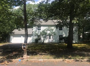 34 Buckingham Dr, Jackson, NJ