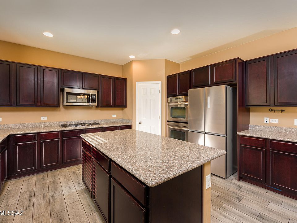 1st image of 13796 S Camino Linio