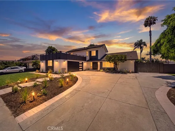 402 Hillcrest Ave, Placentia, CA 92870