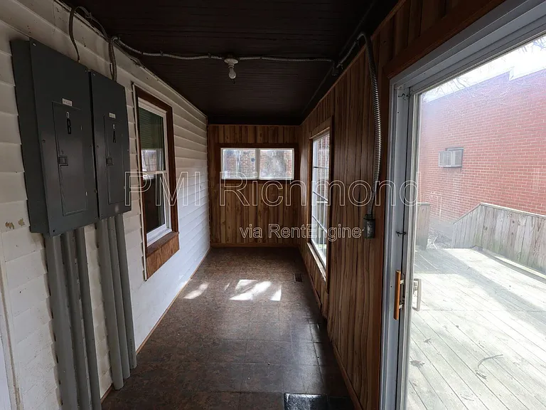 104 Lee Ave #A — Photo 13