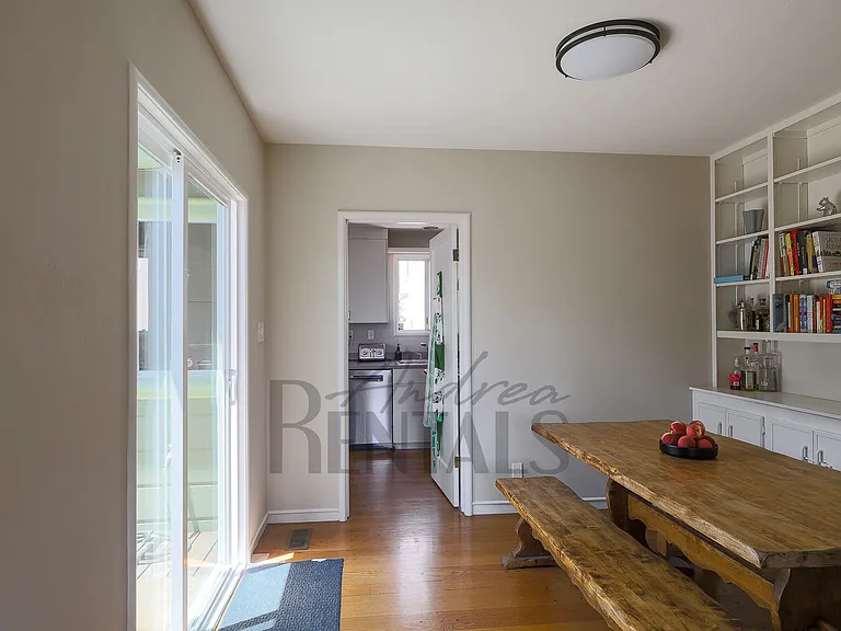 225 San Carlos Ave — Photo 9