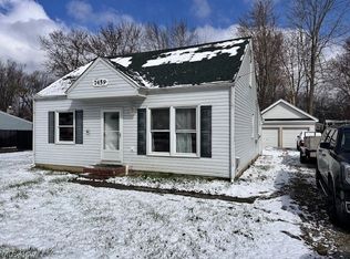 7459 Hawk Ave, Mentor, OH 44060
