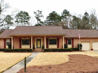 374 Lewisham Rd, Columbia, SC 29210