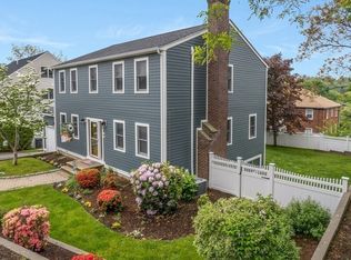 36 Roosevelt Rd, Quincy, MA 02169