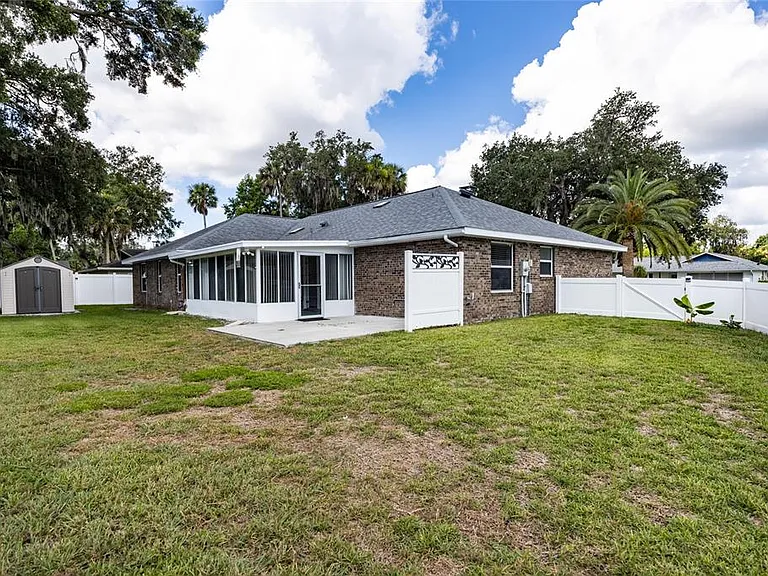 923 Sand Crest Dr — Photo 42