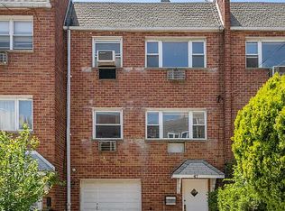 47 Monitor St, Brooklyn, NY 11222