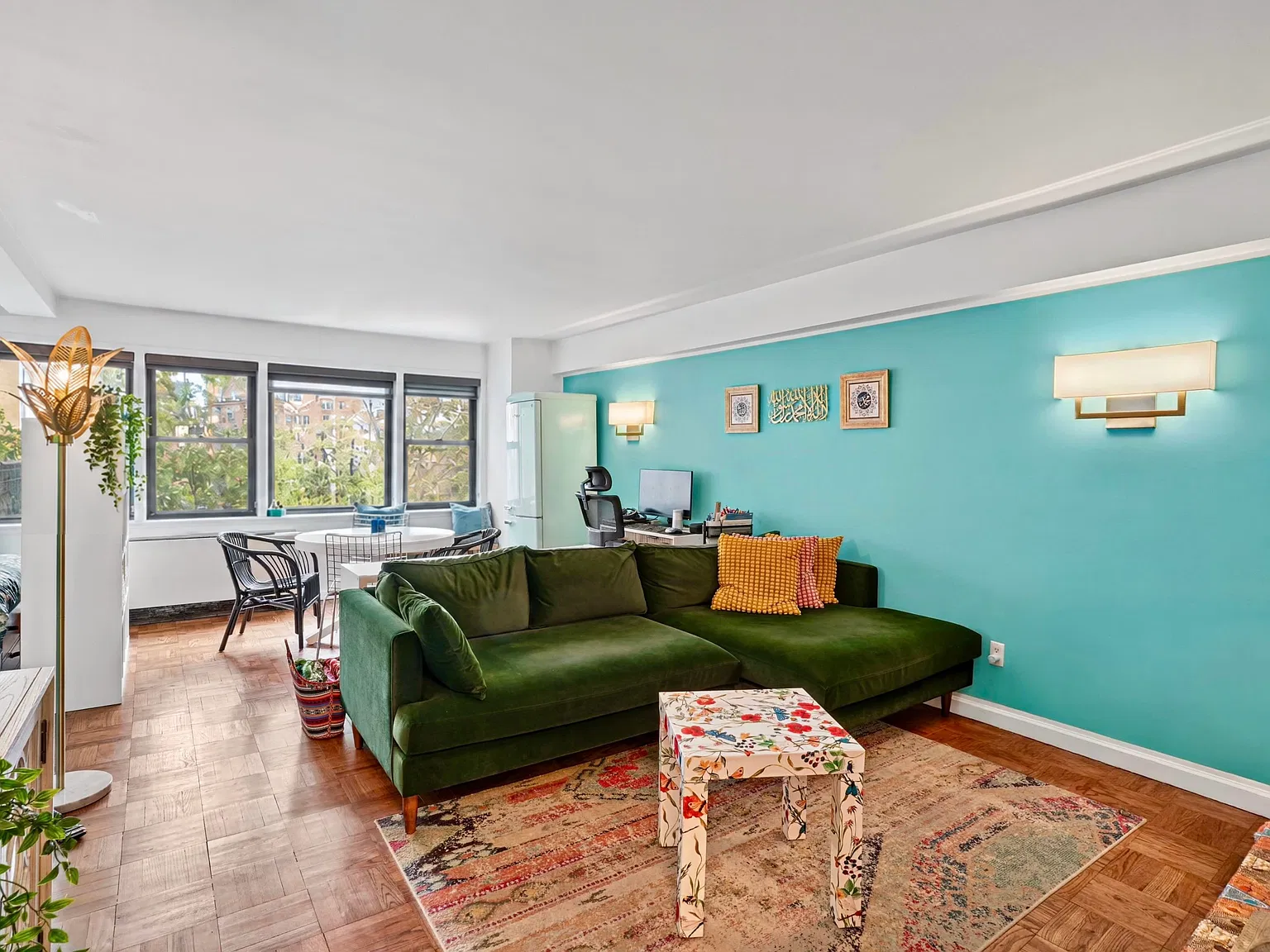 55 East 9th Street — Photo 1