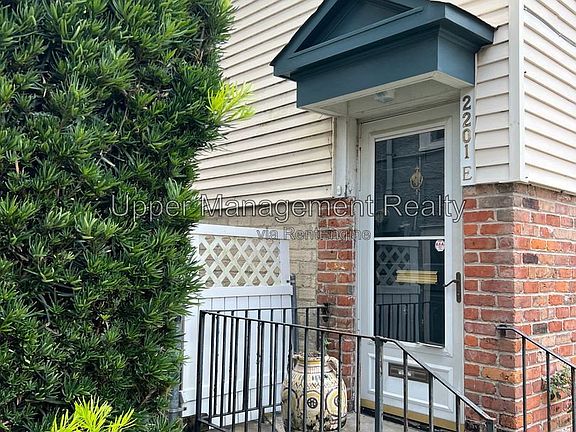 2nd image of 2201 Calhoun St APT E