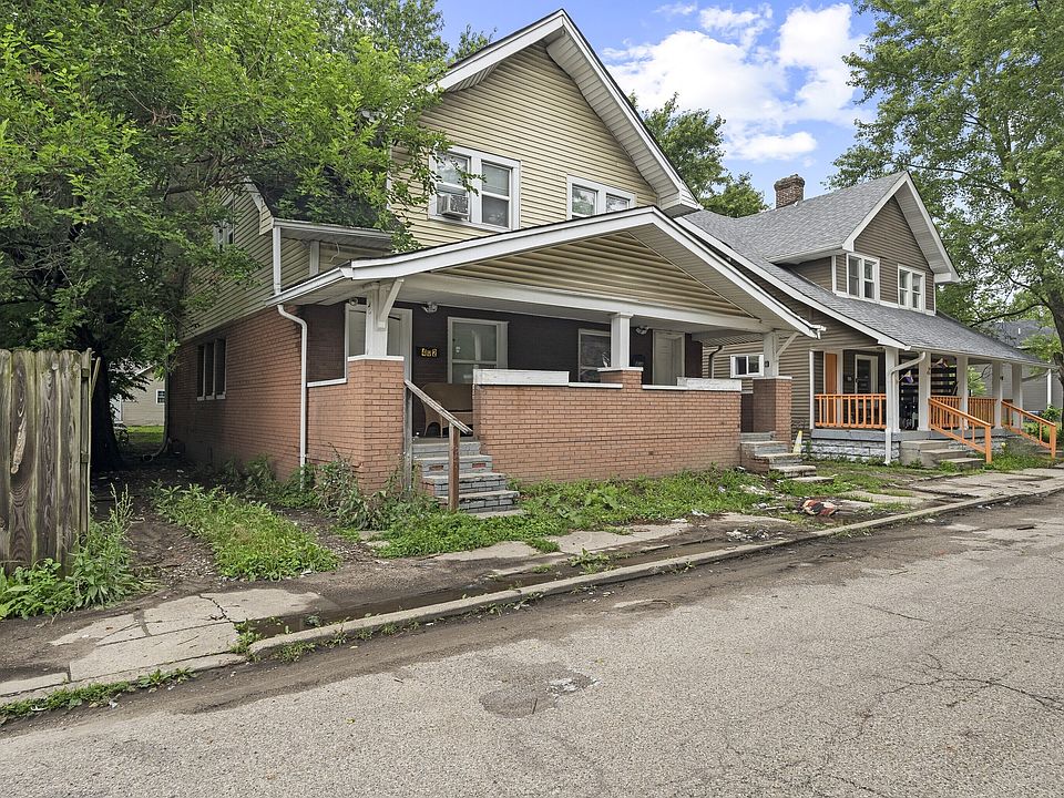2nd image of 402 N Parker Ave