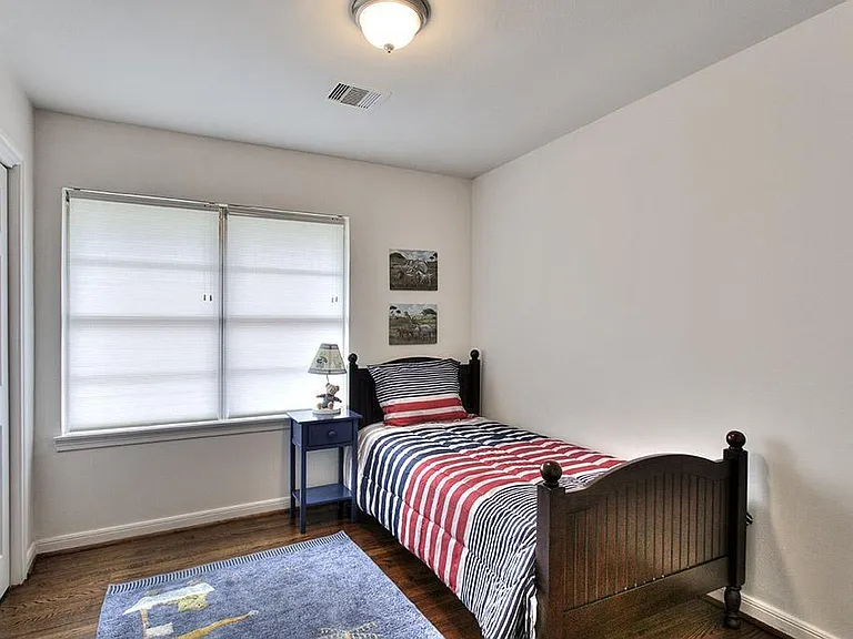 3110 Deal St — Photo 10