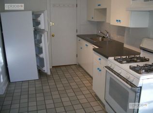 165 Charles St #2, Cambridge, MA 02141