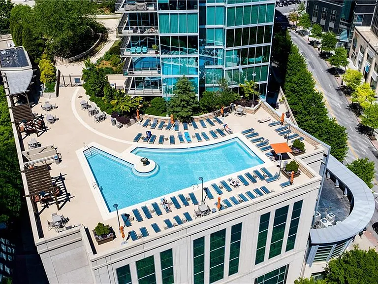 1080 Peachtree St NE #1411 — Photo 50