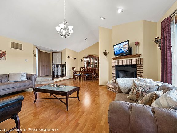 3rd image of 7236 Cottonwood Ct Unit D