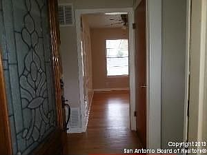 2nd image of 330 Springwood Ln
