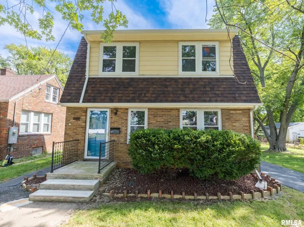 2804 N Dechman Ave, Peoria, IL 61603