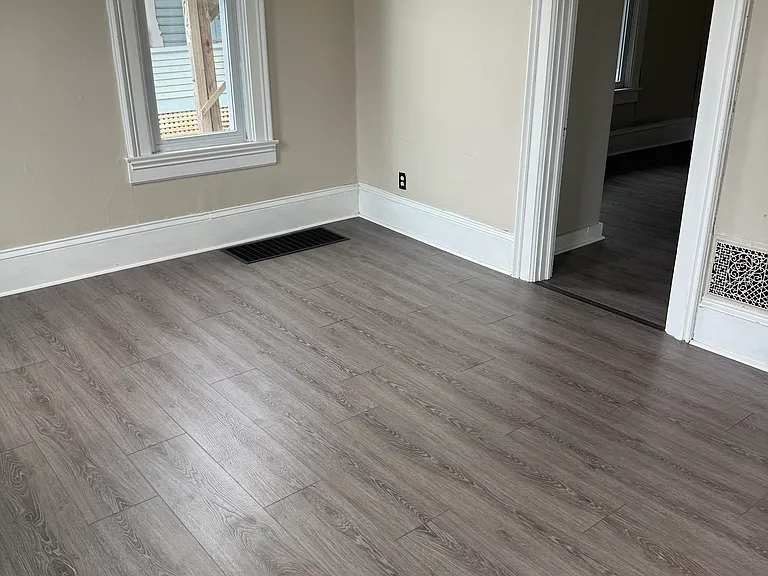 264 W Main St #2 — Photo 9