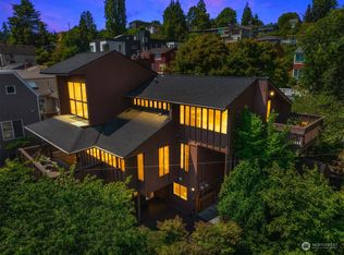 3444 9th Ave W, Seattle, WA 98119