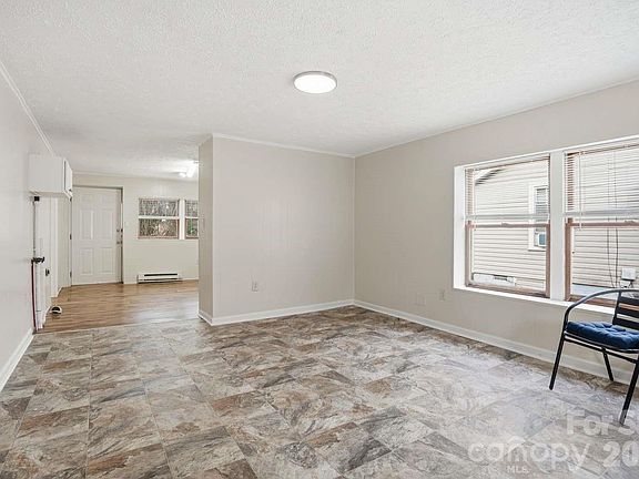 5th image of 381 N Cleghorn St