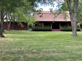 1850 Mason Lake Rd, Puryear, TN 38251