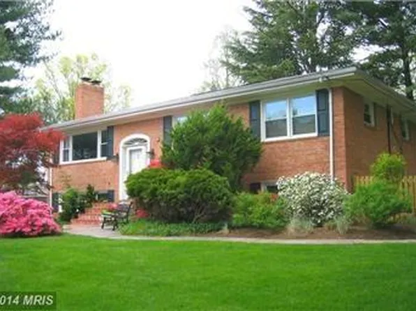 1036 Carper St, Mc Lean, VA 22101