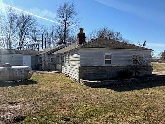 4th image of 18821 Brownsville Rd