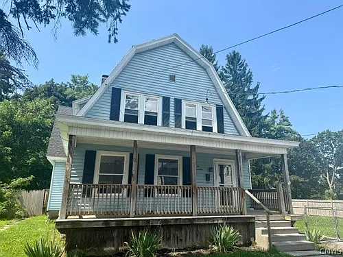 217 Colorado Ave Photo 1
