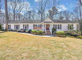 105 Hollyberry Ct, Simpsonville, SC 29681