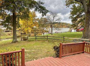 1179 Washington St SW, Sherrodsville, OH 44675