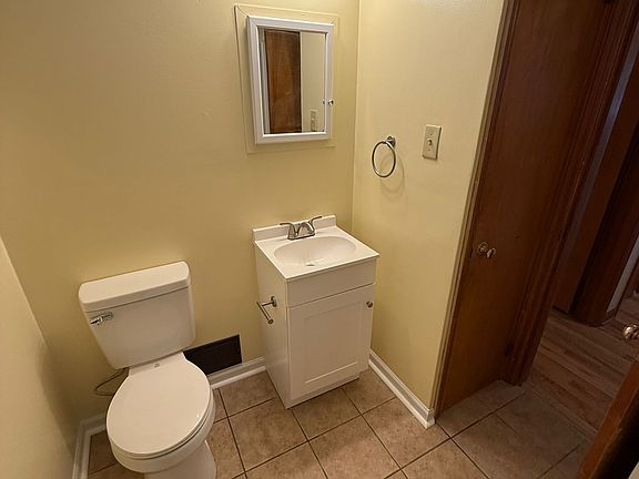 2nd image of 112-114 Pauline Pl