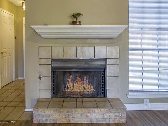 4th image of 1801 Steeplechase Dr #503