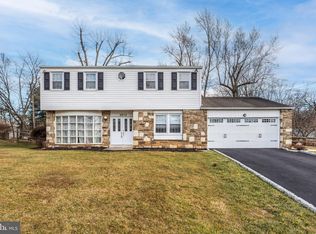 2014 Wisteria Ln, Lafayette Hill, PA