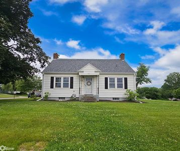 102 W South St, Marshalltown, IA, 50158