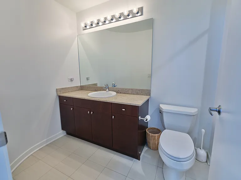 303 W Ohio St #3607 — Photo 23