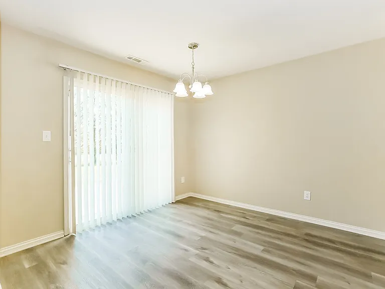 4768 Beach Club Dr — Photo 6