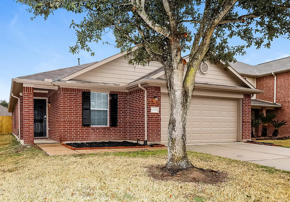 12254 Lavon Dr
