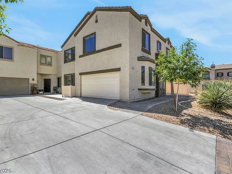 6324 Aloha Sue St — Photo 1