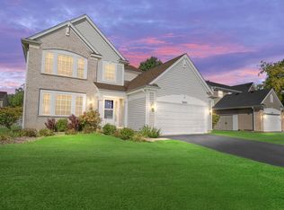 9683 Compton Dr, Huntley, IL 60142