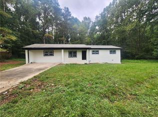 331 Pilgrim Ln, Powder Springs, GA 30127