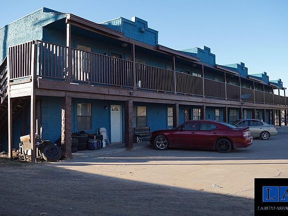 5th image of 111 W Harald St
