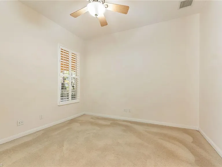 28329 Moray Dr — Photo 19