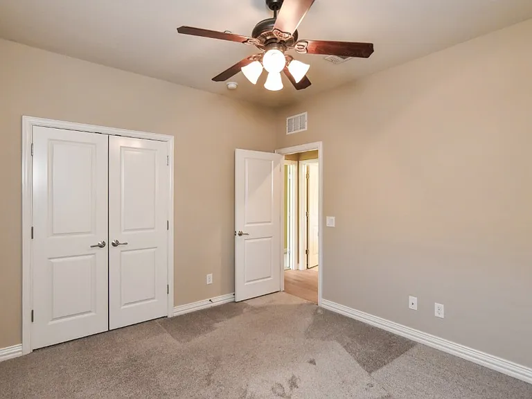 3128 Bloomfield Ct — Photo 24