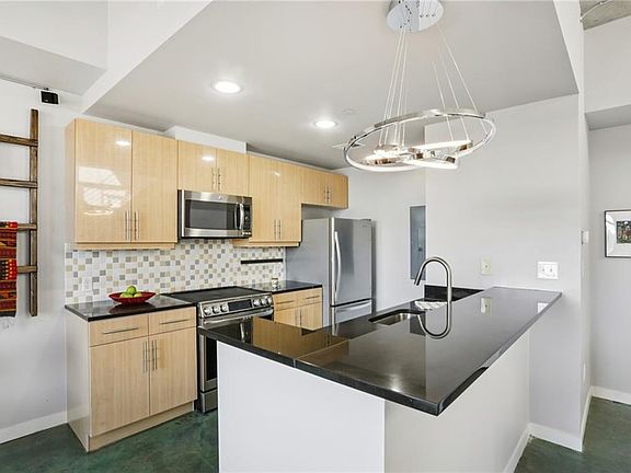 2nd image of 335 W Ponce De Leon Ave Unit 606