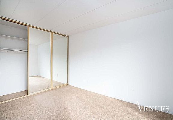 4th image of 143-51 Roosevelt Ave #10C