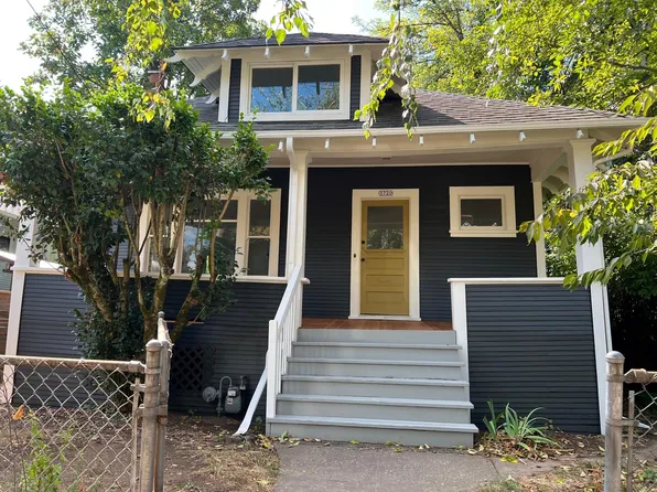 3720 SE Caruthers St, Portland, OR 97214