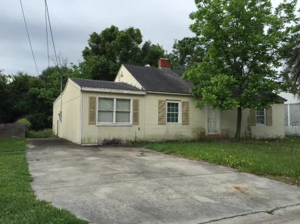 2140 Blain St, Brunswick, GA 31520